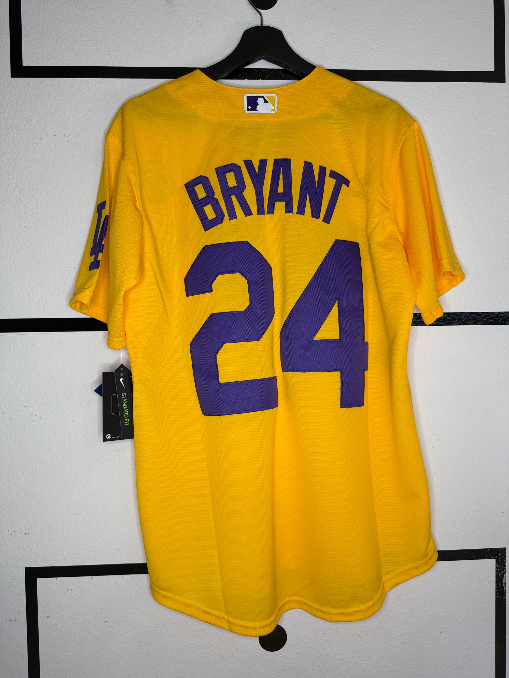 Kobe Bryant #8/24